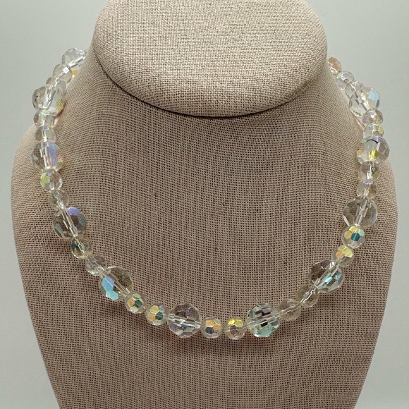 Handcrafted from vintage glass aurora borealis beaded necklace - Picture 2 of 7